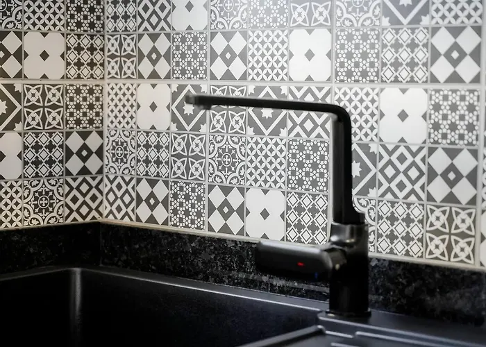 Spacious Stylish 公寓 波尔蒂芒